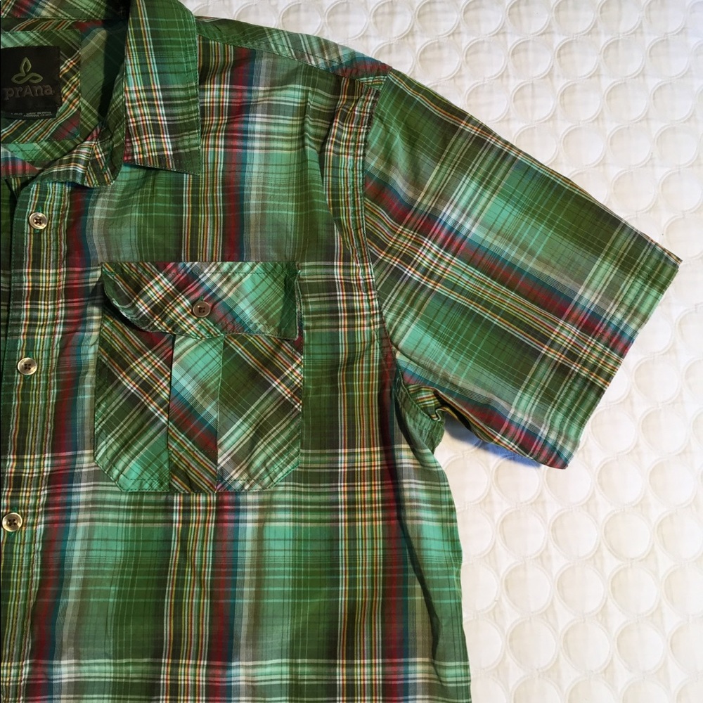 FLAWLESS PRANA MENS SHIRT. GREAT PATTERN! - Picture 4 of 8